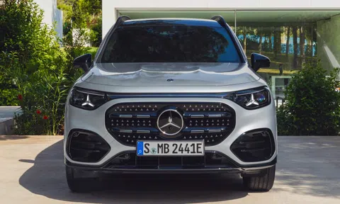 Mercedes-Benz GLB hoàn toàn mới bổ sung cấu hình thuần điện
