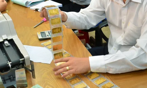 Giá vàng hôm nay 11-12: Tăng tốc khi Mỹ giảm lãi suất