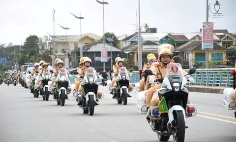 CSGT toàn quốc sẽ đồng loạt kiểm tra nồng độ cồn từ 10 giờ sáng Mùng 1 Tết Nguyên đán Bính Ngọ