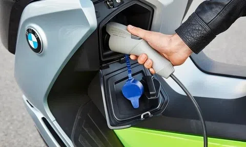 Sạc xe điện tại chung cư trên thế giới - quy định thế nào?