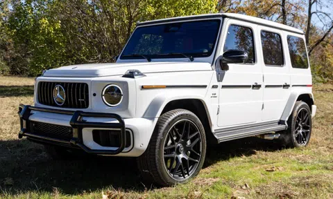 Sang tay Mercedes-AMG G 63 mới tinh, lời ngay 29.000 USD