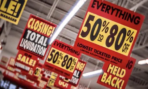 Chuyên gia: Chứng khoán đang tạo cảm giác như một đợt “sale off”, cổ phiếu “rẻ” hoàn toàn có thể “rẻ hơn