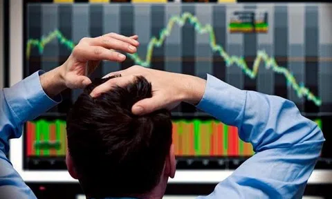 QCG sau tin bà Nguyễn Thị Như Loan bị đề nghị truy tố: Đang “trần cứng” 4 phiên bất ngờ giảm sàn