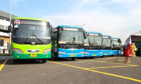 TPHCM: Vận hành bến xe buýt 70 tỉ đồng