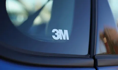 Chữ "3M" trên kính ôtô là gì?