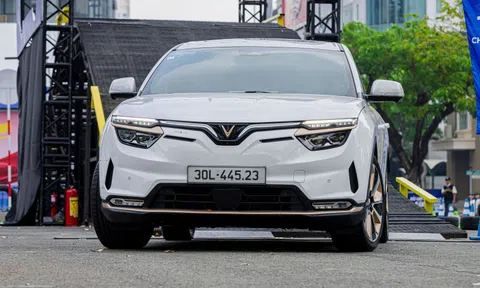 VinFast VF 8 là mẫu xe điện hiếm hoi đạt 5 sao NCAP tại Indonesia
