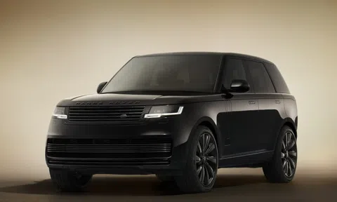 Range Rover SV Black - SUV siêu sang 'toàn màu đen'