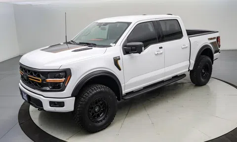 Chủ xe Ford có thể tắt động cơ từ xa