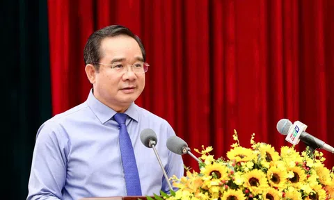 Thông tin nổi bật tại TPHCM 18-12: Phân công công tác lãnh đạo UBND TPHCM