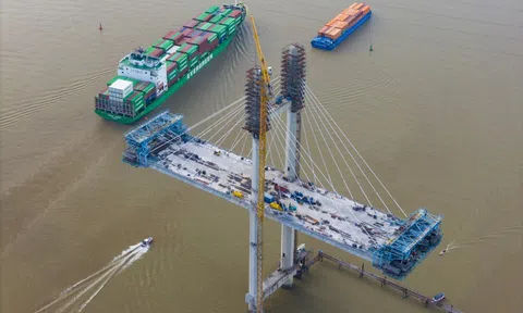 Cận cảnh cầu Phước Khánh trên cao tốc Bến Lức - Long Thành sắp về đích