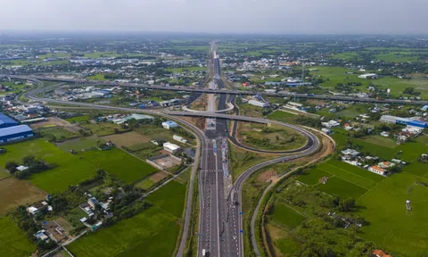 Siêu nút giao nối 3 cao tốc 115.000 tỷ đồng qua TP.HCM sắp thông xe