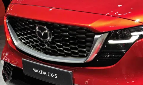 Mazda CX-5 về giá dưới 700 triệu, chuyện gì đang diễn ra?