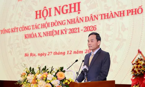 Thông tin nổi bật tại TPHCM ngày 27-12: HĐND "không né việc khó"; Trường học cảnh báo lừa đảo