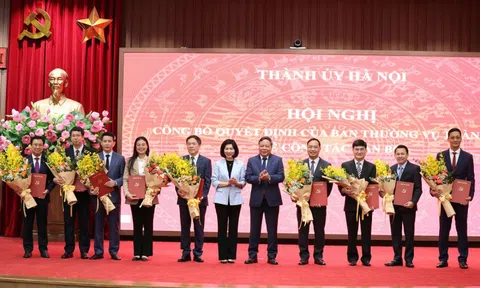 Hà Nội công bố các quyết định về công tác cán bộ