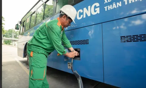 Đã có nhiên liệu cho xe buýt chạy khí tại TPHCM