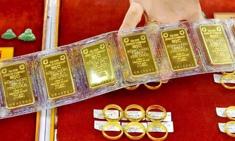 Giá vàng hôm nay 29/12: Sụt giảm sau đà tăng tuần trước