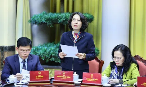 Phụ nữ sinh đủ 2 con được hỗ trợ tiền, ưu tiên mua nhà ở xã hội