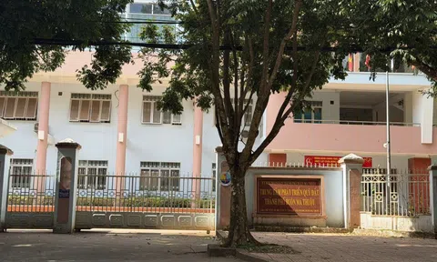 Trung tâm quỹ đất lấy hơn 10 tỉ đồng tiền đền bù giải phóng mặt bằng để chi… lương, thưởng!