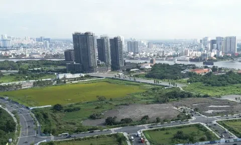 Giá nhà tăng do luật có nhiều cách hiểu khác nhau