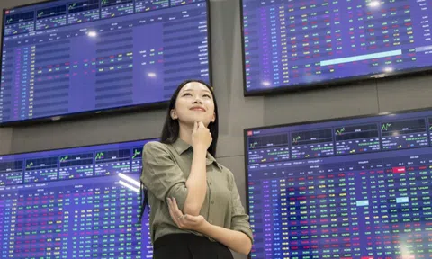 Chứng khoán lập kỷ lục mới