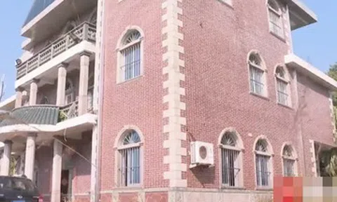 Chủ nhà tá hỏa phát hiện hàng xóm chiếm biệt thự gần 19 tỷ đồng làm chuồng gà