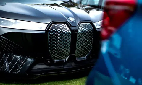 BMW giảm giá sâu trước sức ép xe điện Trung Quốc