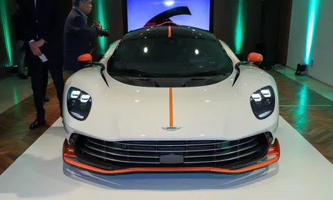 Chi tiết siêu xe Aston Martin Valhalla tại Nhật Bản