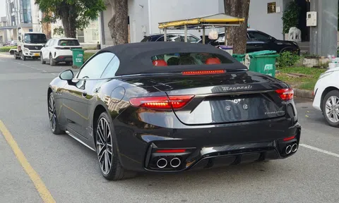 Siêu xe Maserati GranCabrio Trofeo bất ngờ xuất hiện tại Việt Nam