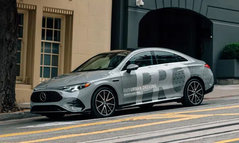 Mercedes-Benz triển khai công nghệ tự lái tại Mỹ, cạnh tranh Tesla