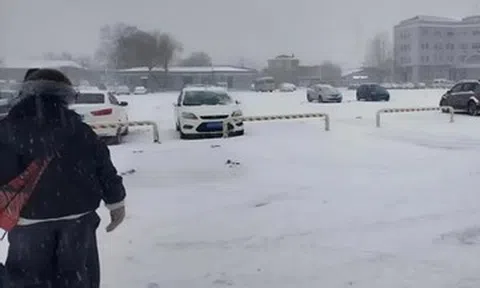 Sợ bà mất trong cô đơn, cháu viết 'tâm thư' mời người lạ đến dự tang lễ