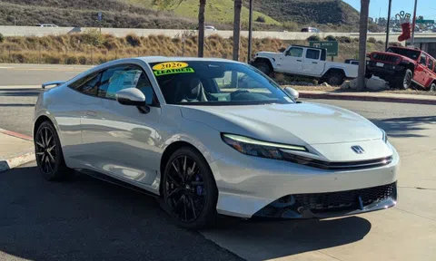 Hết 'ngáo giá', Honda Prelude giảm ngay... 2.400 USD