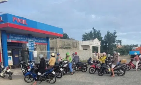 Tàu từ cảng Vũng Tàu tiếp ứng, Phú Quý có xăng trở lại trong đêm nay