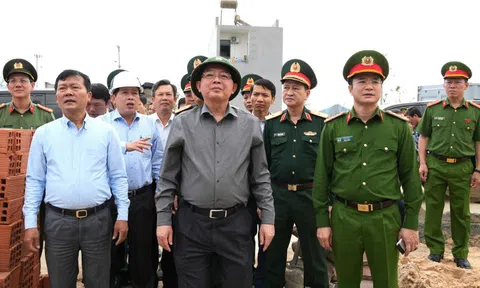 Phó Thủ tướng: Không thất hứa với bà con vùng lũ, hoàn thành Chiến dịch Quang Trung trước 16/1