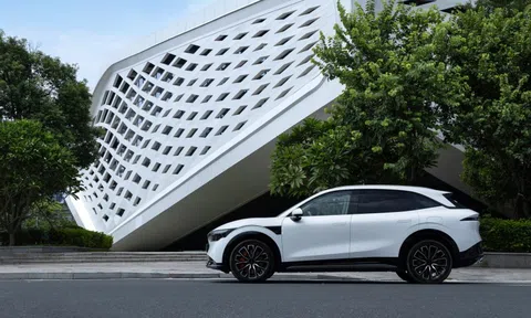 Loạt xe Trung Quốc rục rịch về Việt Nam - giá nào cũng có