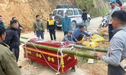 Xôn xao vụ vận chuyển thi thể 2 nạn nhân tai nạn giao thông, thu 119 triệu đồng