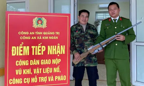 Chuyện đổi gạo, nhu yếu phẩm lấy "hàng nóng" tại Quảng Trị