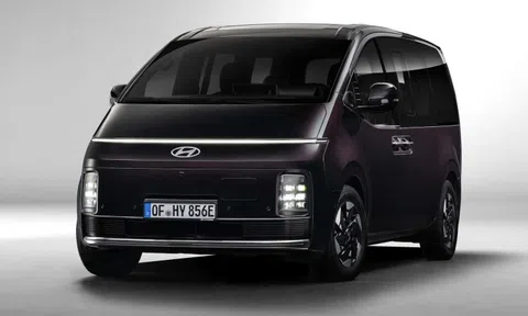 'Xe chở tiền' Hyundai Staria có bản thuần điện
