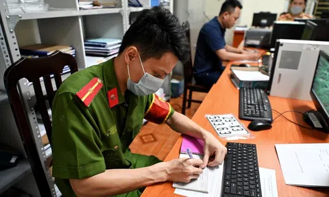 Phí đăng ký biển số xe tại các khu vực TP.HCM hiện nay ra sao?