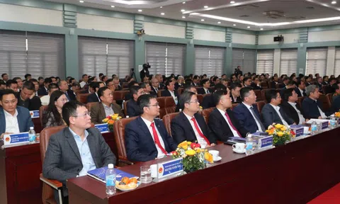 Vận hành an toàn, đầu tư hiệu quả, giữ vững 'trục xương sống' của hệ thống điện quốc gia