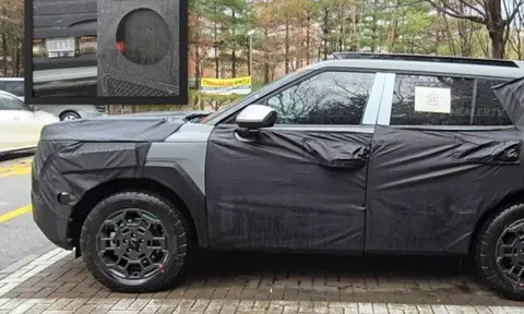 Hyundai Tucson thế hệ mới được thay nội thất, màn hình lớn 17 inch