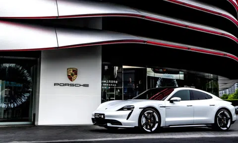 Porsche lên tiếng về việc đại lý đóng cửa, 'cuỗm' tiền khách