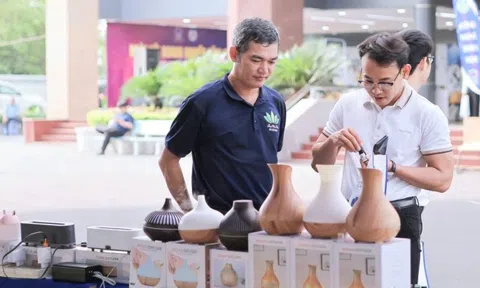 Bán hàng hội chợ Tết, ưu tiên gì?