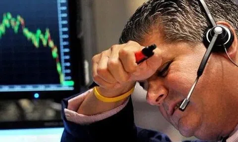 Một cổ phiếu Bluechips bị tự doanh CTCK bán ròng hàng trăm tỷ trong phiên đầu tuần