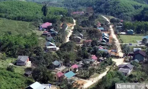 Từ hang đá đến bản làng-Kỳ 1: 65 năm chuyển mình của người Rục