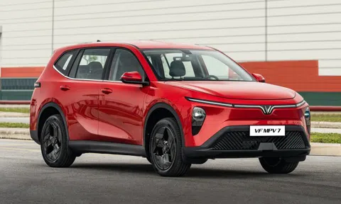 MPV phiên bản xe gia đình của VinFast chốt giá 819 triệu đồng