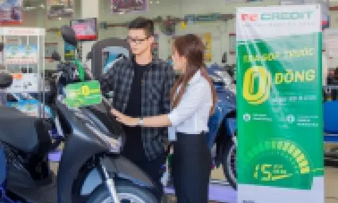 Giữa nhiều áp lực chi tiêu, Tết vẫn xoay quanh gia đình