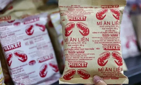 Sở hữu hãng mì 2 con tôm, doanh nghiệp bỏ hơn 200 tỷ đồng gom cổ phiếu giá cao gấp 3 lần thị trường