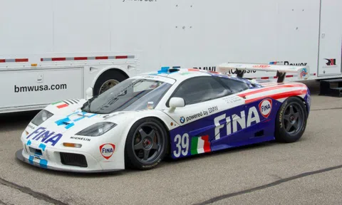 Bảo dưỡng siêu phẩm triệu USD McLaren F1 GTR phức tạp như thế nào?