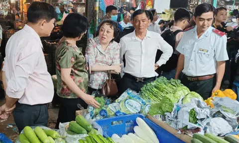 Thắt chặt an toàn thực phẩm