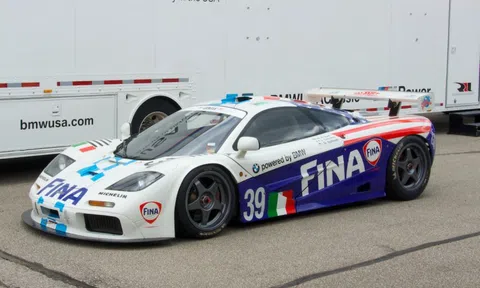 Bảo dưỡng siêu phẩm triệu USD McLaren F1 GTR phức tạp như thế nào?